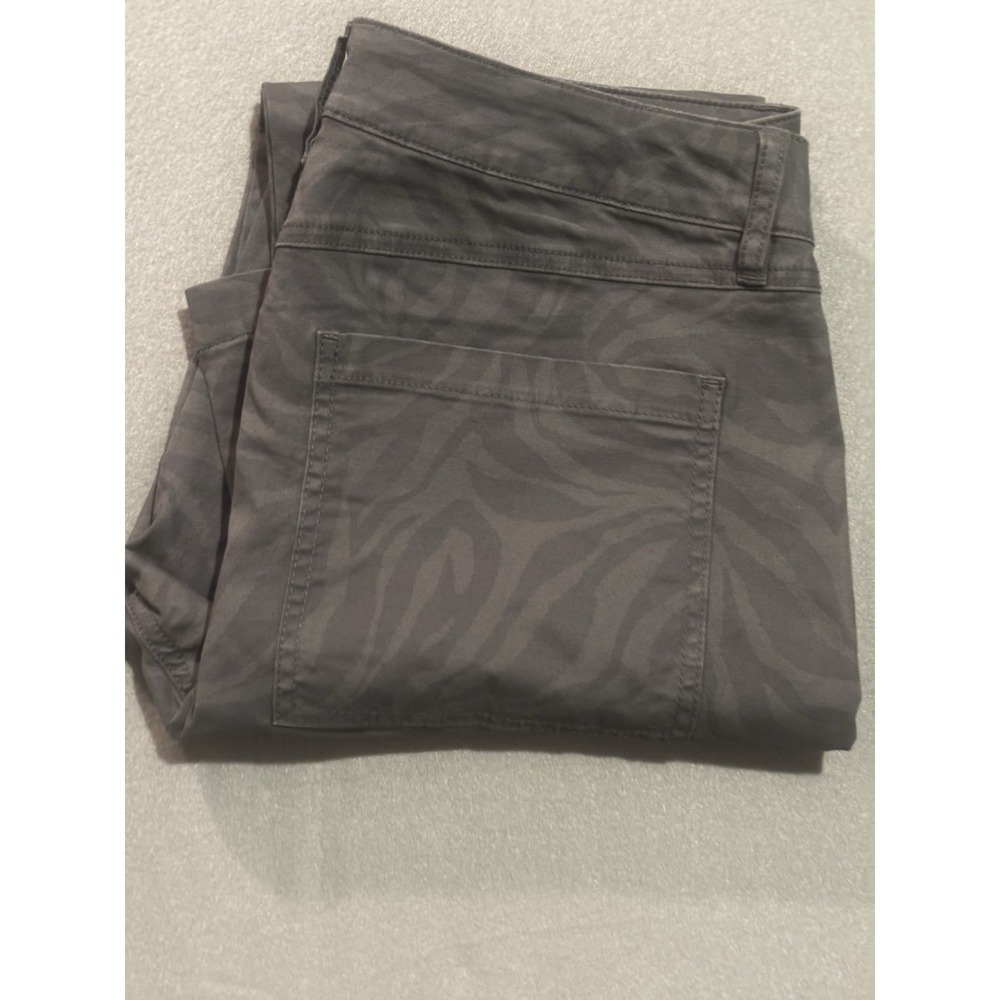 CAbi Milly Pants Women's 8 Gray Tonal Zebra Pattern Chinos Business Casual Work